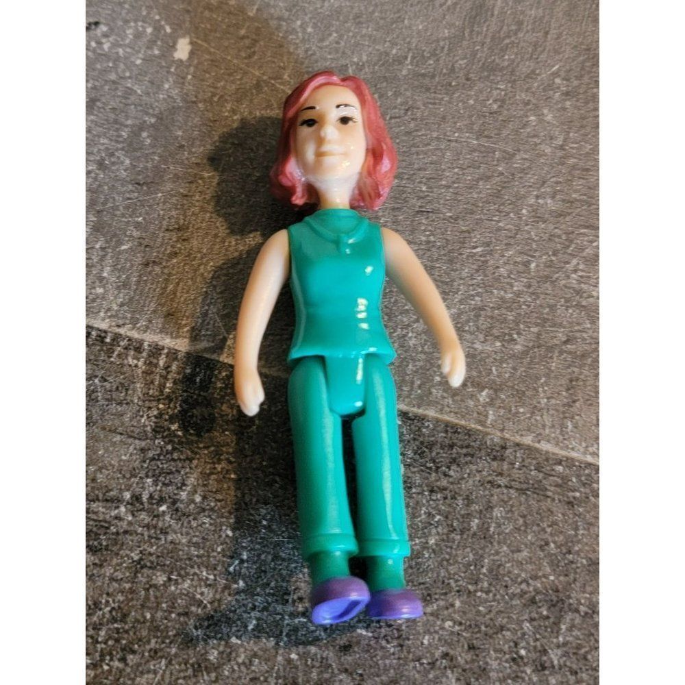 Red‎ hair mom Girl doll toy accessory green purple